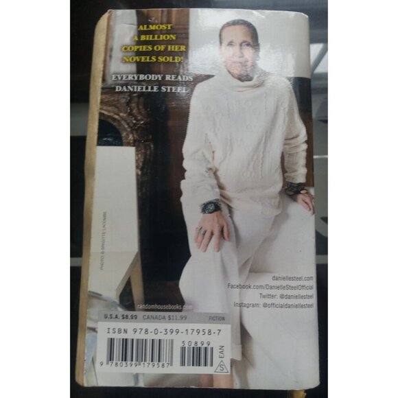 The Numbers Game by Danielle Steel PB Women’s Fiction Family Saga - Picture 2 of 2